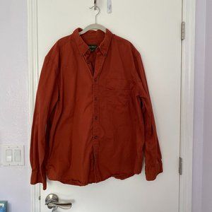 Eddie Bauer Men's XL Medium Weight Twill Shirt in Rust - perfect for autumn.